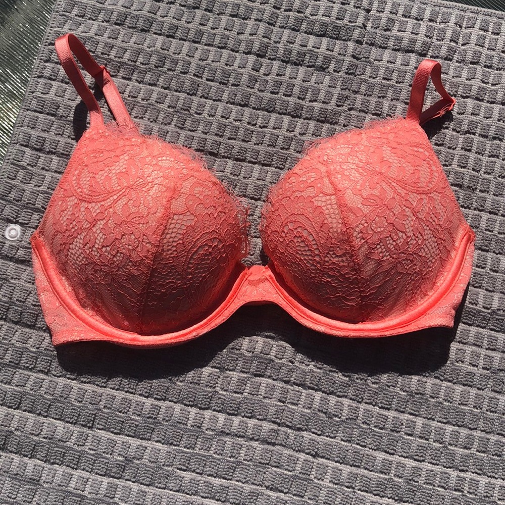 Victoria secret very sexy push-up
